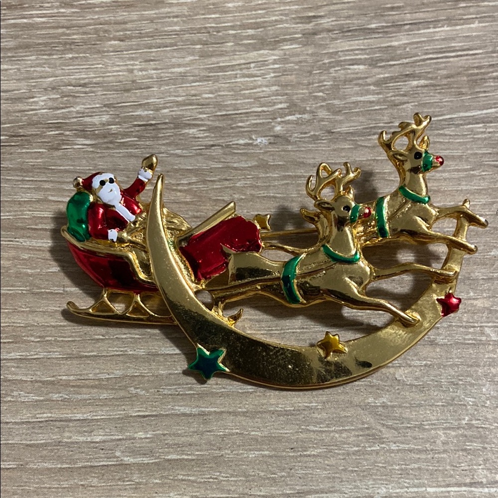 Vintage Festive Gold Toned Santa Sleigh Brooch